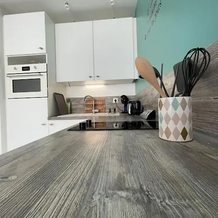 2 Pieces, Lumineux, Avec Parking Apartamento