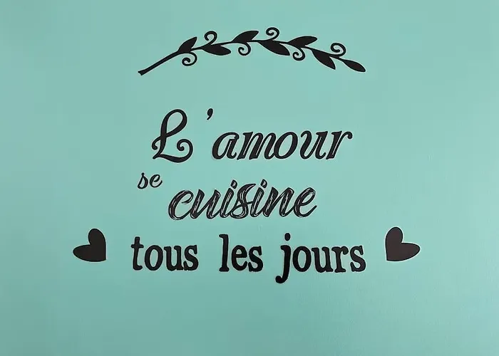 2 Pieces, Lumineux, Avec Parking Apartment *