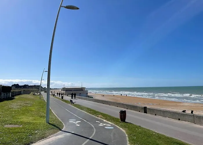 2 Pieces, Lumineux, Avec Parking Apartment *