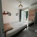 Apartment 2 Pieces, Lumineux, Avec Parking *