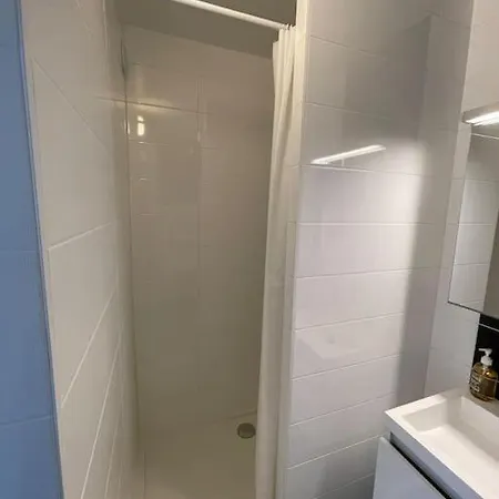 아파트 2 Pieces, Lumineux, Avec Parking