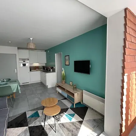 아파트 2 Pieces, Lumineux, Avec Parking *